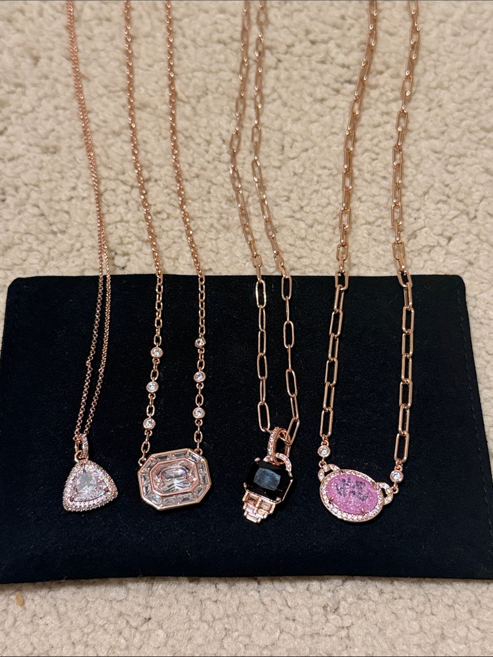 Lot of 4 Rose Gold bomb party necklaces